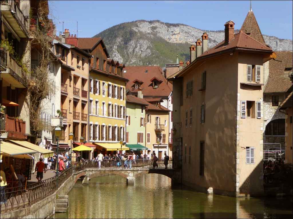 Annecy, le Thiou et le Palais de l'isle