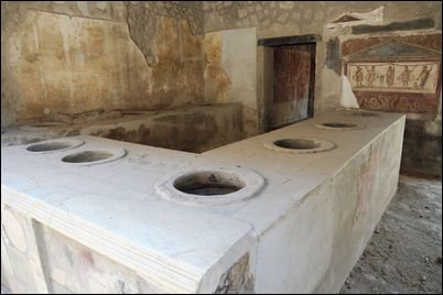 Un thermopolium à Pompéi