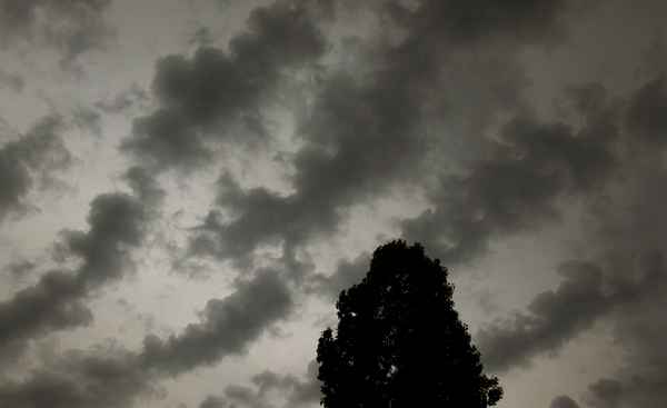 Nuages en bandes, photo Jacques Bouchut